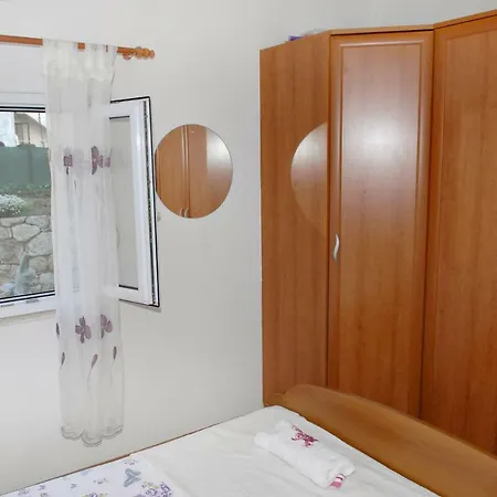 Senchi * Omiš
